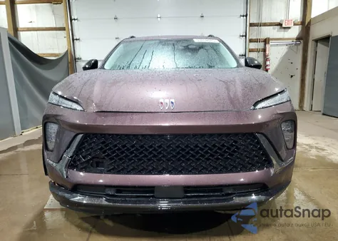 2024 Buick Envision Essence z USA, uszkodzony, nr VIN LRBFZPE46RD039300